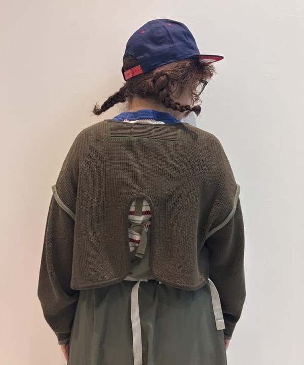 かわい みづきさんの「【別注】NEW ERA / 950 スナップ バック 2トーン キャップ」を使ったコーディネート