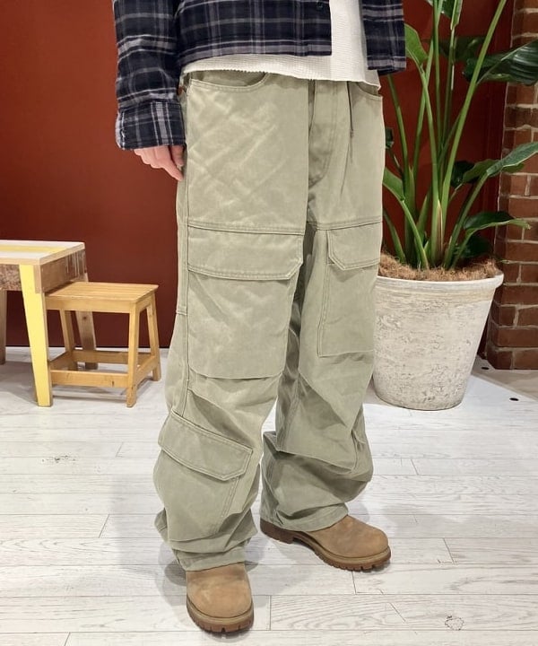 Ryohei Takataさんの「BEAMS WOMEN｜ショートチェックシャツ」を使ったコーディネート