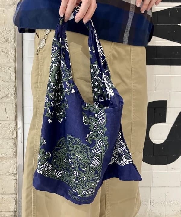 小原 もこさんの「BEAMS WOMEN｜ダブルニー タイトスカート」を使ったコーディネート