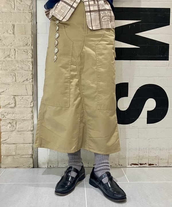 小原 もこさんの「BEAMS WOMEN｜ダブルニー タイトスカート」を使ったコーディネート