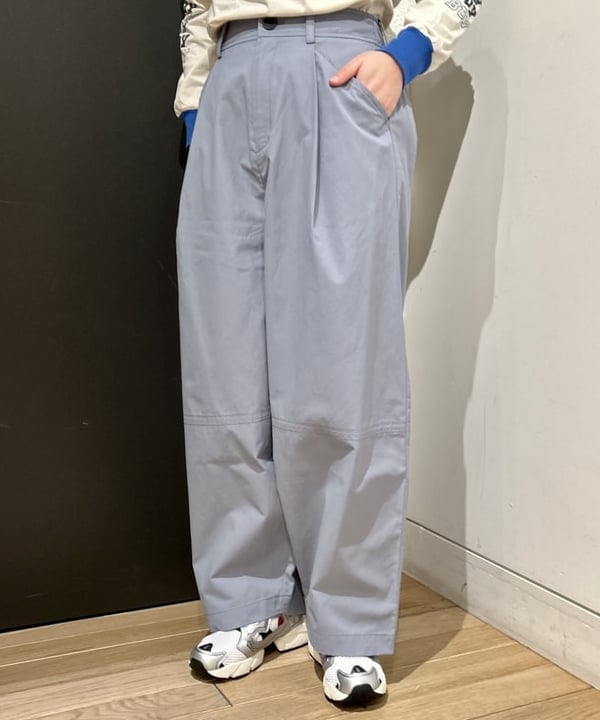 早川 萌子さんの「BEAMS WOMEN｜ボーイ ロゴ ロング スリーブ」を使ったコーディネート
