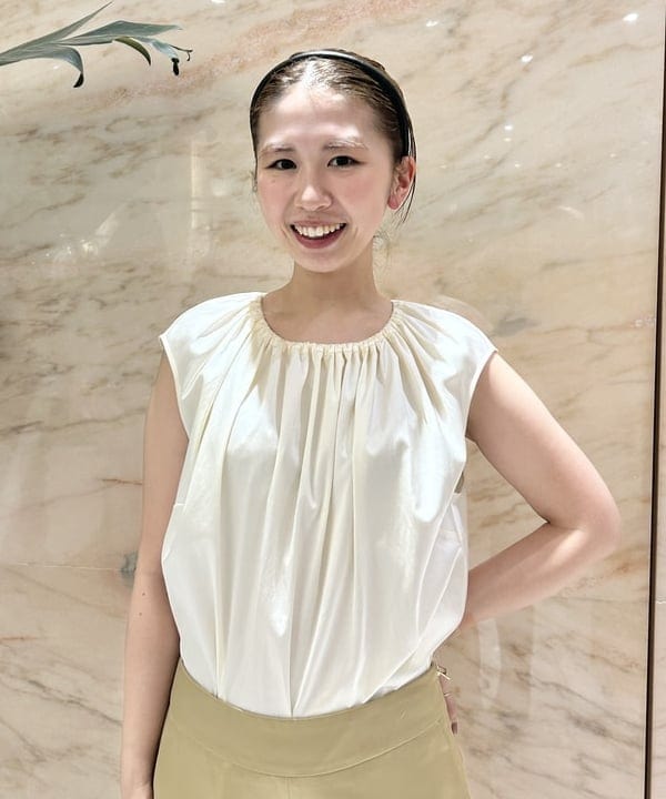 佐藤 美樹さんの「BEAMS WOMEN｜グロス パンツ .M」を使ったコーディネート