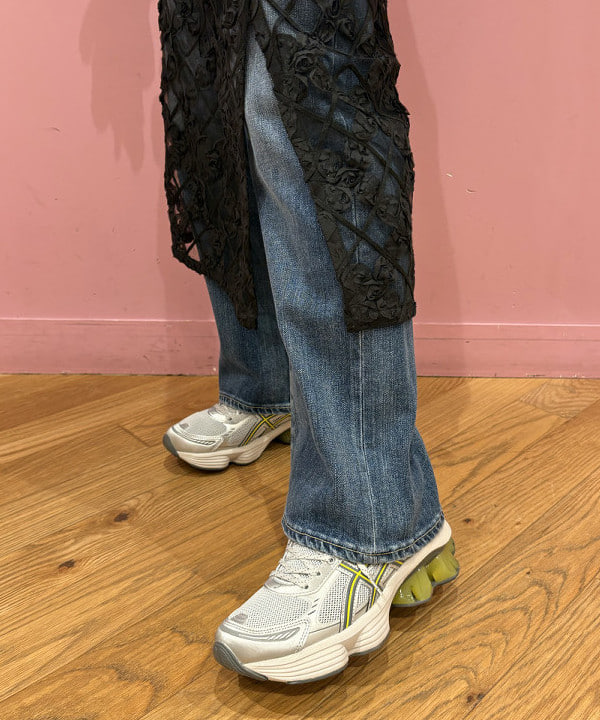 ケミオさんの「BEAMS WOMEN｜ASICS / GEL-KINETIC FLUENT」を使ったコーディネート