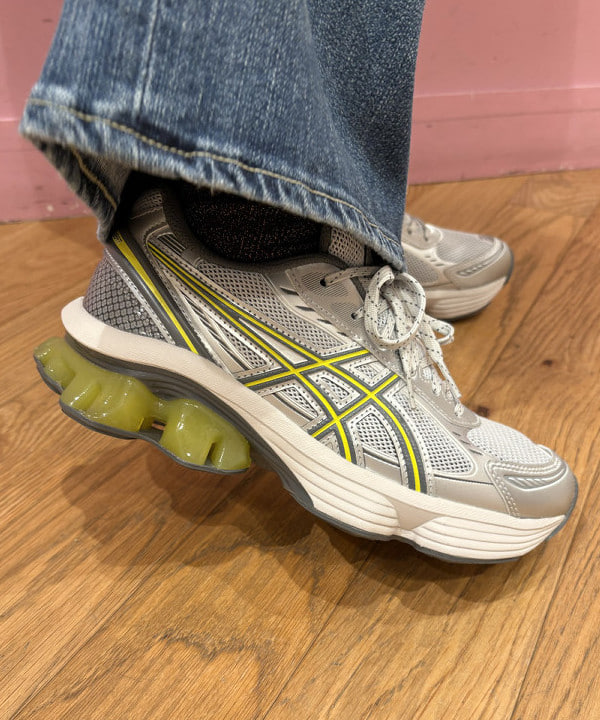 ケミオさんの「BEAMS WOMEN｜ASICS / GEL-KINETIC FLUENT」を使ったコーディネート