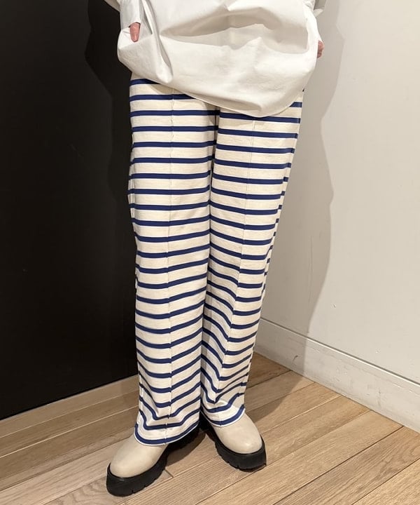 makita mikaさんの「BEAMS WOMEN｜ジャージー イージー パンツ」を使ったコーディネート