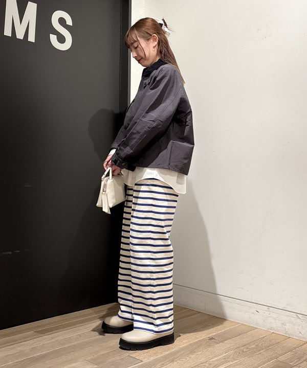 makita mikaさんの「BEAMS WOMEN｜ジャージー イージー パンツ」を使ったコーディネート