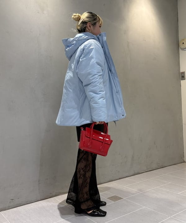 大石彩可さんの「BEAMS WOMEN｜【別注】Marmot / プリマロフト ジャケット」を使ったコーディネート