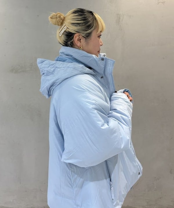 大石彩可さんの「BEAMS WOMEN｜【別注】Marmot / プリマロフト ジャケット」を使ったコーディネート