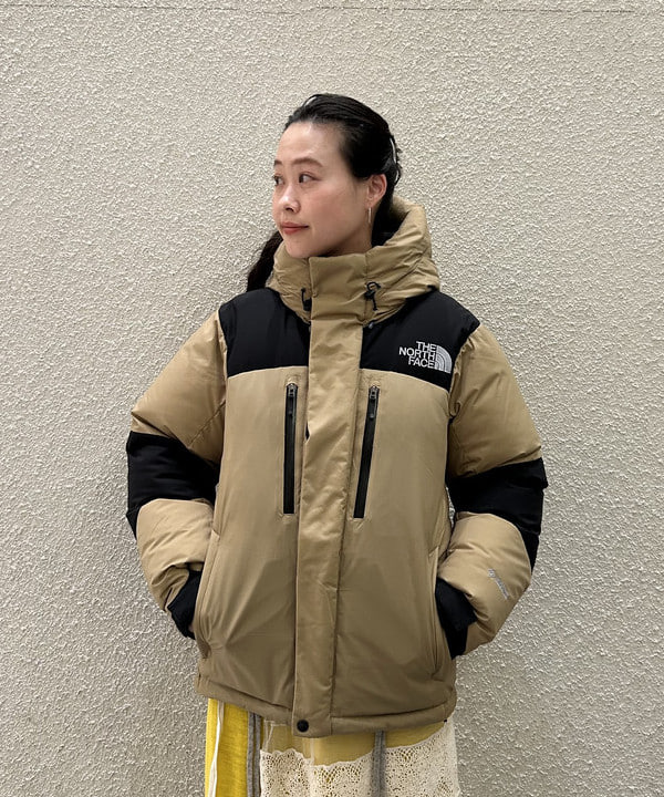 清水 彩乃さんの「BEAMS WOMEN｜THE NORTH FACE / Baltro Light Jacket」を使ったコーディネート