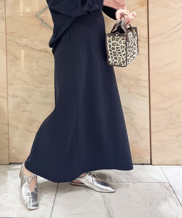 関 桂子さんの「BEAMS WOMEN｜PIPPICHIC / AMBER COCO フラットシューズ」を使ったコーディネート