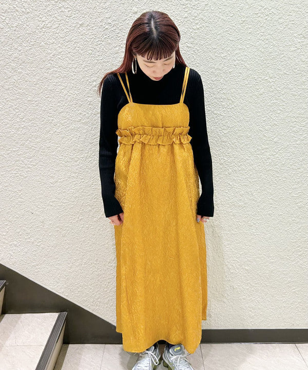庭野 優紀さんの「BEAMS WOMEN｜ASICS / GEL-KINETIC FLUENT」を使ったコーディネート
