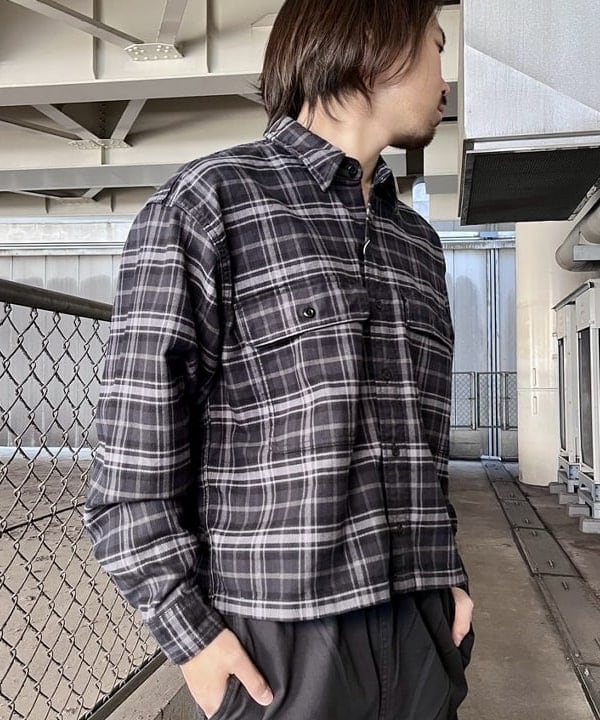 槙山 賢斗さんの「BEAMS WOMEN｜ベーシック ツイル イージーパンツ」を使ったコーディネート