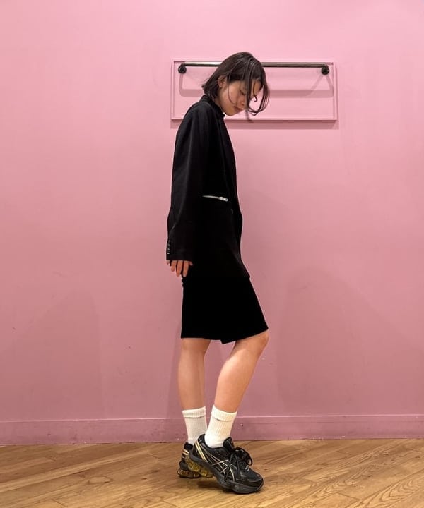 リズさんの「BEAMS WOMEN｜カット コーデュロイ バイカー ショーツ」を使ったコーディネート