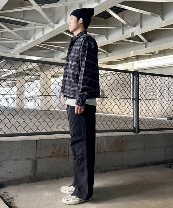 高遠 恒巳さんの「BEAMS WOMEN｜ショートチェックシャツ」を使ったコーディネート