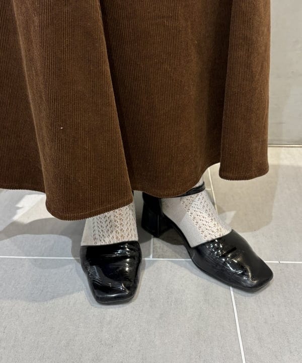 大石彩可さんの「BEAMS WOMEN｜【別注】YAHKI × HYPNOTIZE / Landscape Bag」を使ったコーディネート