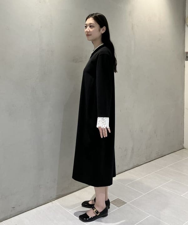 坂本 涼花さんの「BEAMS WOMEN｜ダブルクロス レースカフス ワンピース＊」を使ったコーディネート