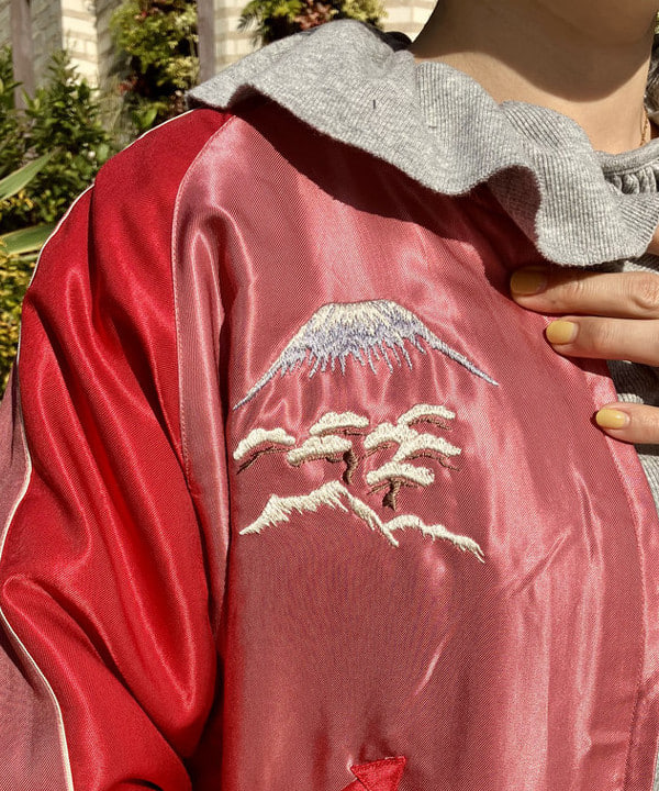 ワカバヤシ　ユカコさんの「BEAMS WOMEN｜【別注】テーラー東洋 / SUKA 舞妓」を使ったコーディネート