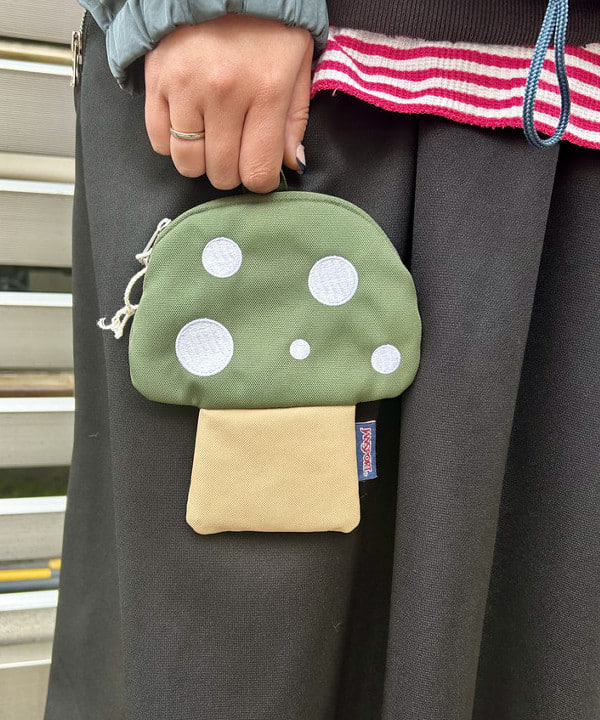 Kyooka Sayakaさんの「BEAMS WOMEN｜【別注】NEW ERA 920 Easy Snap MLB」を使ったコーディネート
