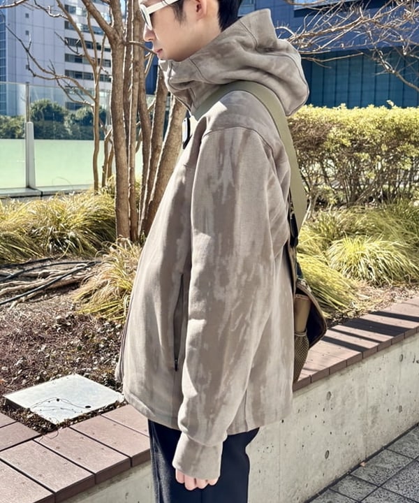 うえきんぐさんの「XS BAGGAGE &times; BEAMS / 別注 BodyBag」を使ったコーディネート