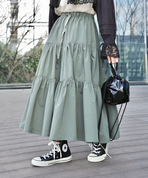 Joさんの「BEAMS WOMEN｜ヴィンテージ レース ブラウス」を使ったコーディネート