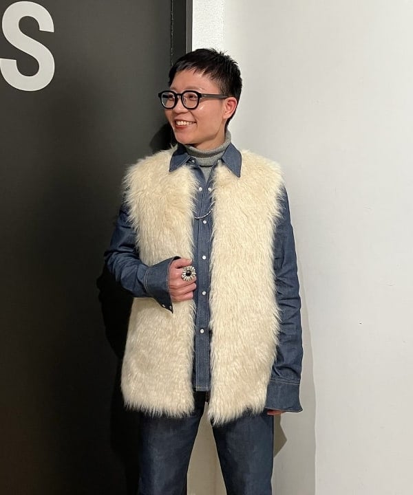 土田 達也さんの「BEAMS WOMEN｜Otro Accesorio / フラワー リング」を使ったコーディネート