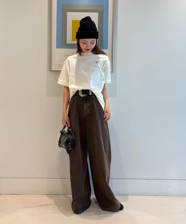 佐々木 南美さんの「BEAMS WOMEN｜【別注】FRED PERRY / Reluxed Pique T-shirt」を使ったコーディネート