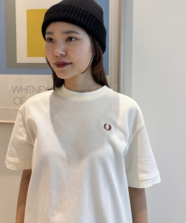 佐々木 南美さんの「BEAMS WOMEN｜【別注】FRED PERRY / Reluxed Pique T-shirt」を使ったコーディネート