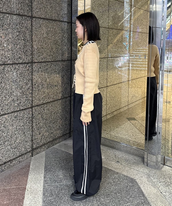 吉田 花さんの「BEAMS WOMEN｜les bon bon / victoria チョーカー」を使ったコーディネート