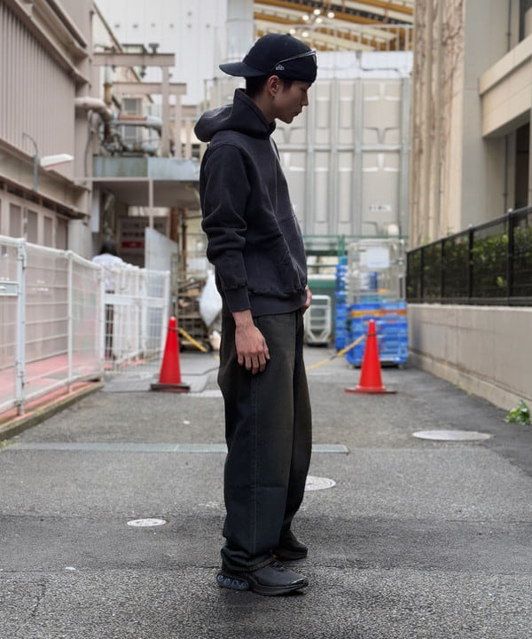 大野 滉太さんの「BEAMS WOMEN｜BEAMS / ワイドフィット デニムパンツ」を使ったコーディネート