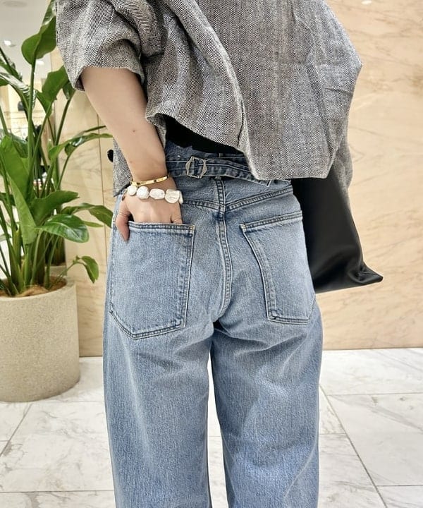 佐藤 美樹さんの「BEAMS WOMEN｜レザーミュール .M」を使ったコーディネート