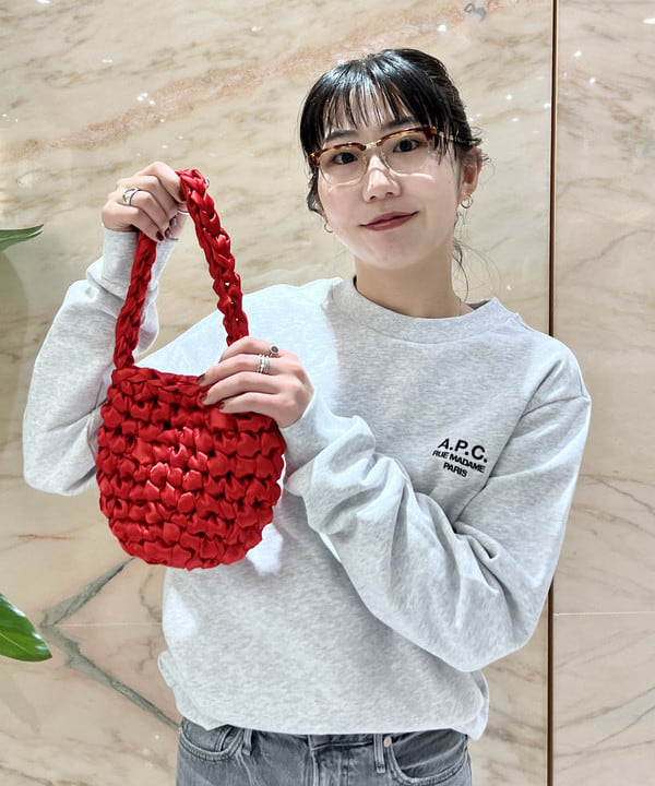 中丸　栞さんの「BEAMS WOMEN｜A.P.C. / RUE MADAME スウェット」を使ったコーディネート