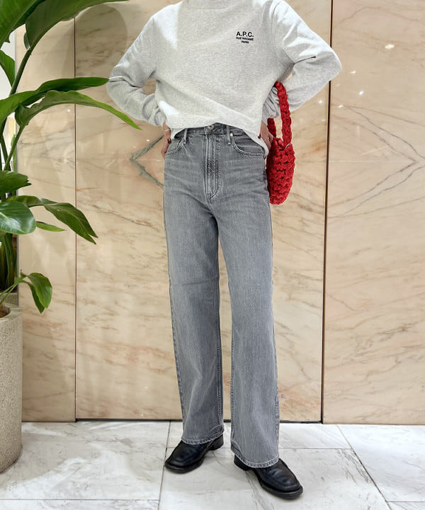 中丸　栞さんの「BEAMS WOMEN｜A.P.C. / RUE MADAME スウェット」を使ったコーディネート