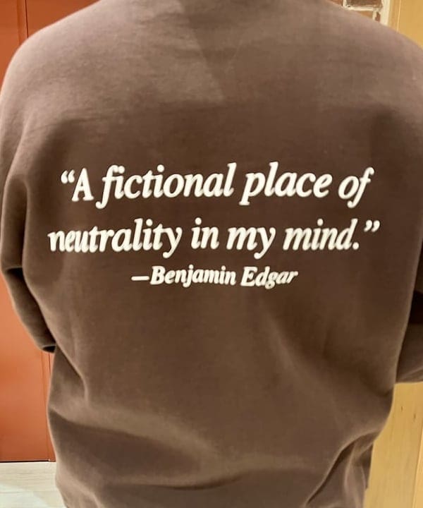 新里 京介さんの「BEAMS WOMEN｜Few / F5」を使ったコーディネート