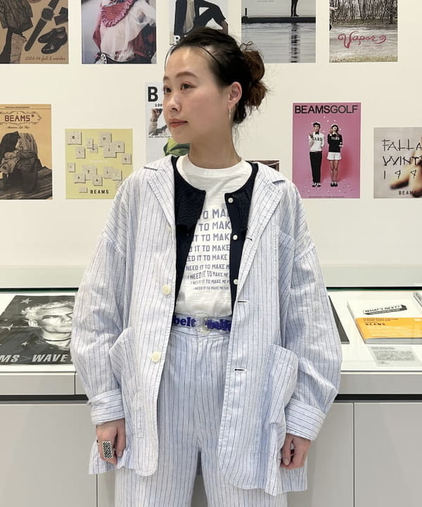 清水 彩乃さんの「BEAMS WOMEN｜ジャガード フリル ギャザー ショートスリーブ」を使ったコーディネート