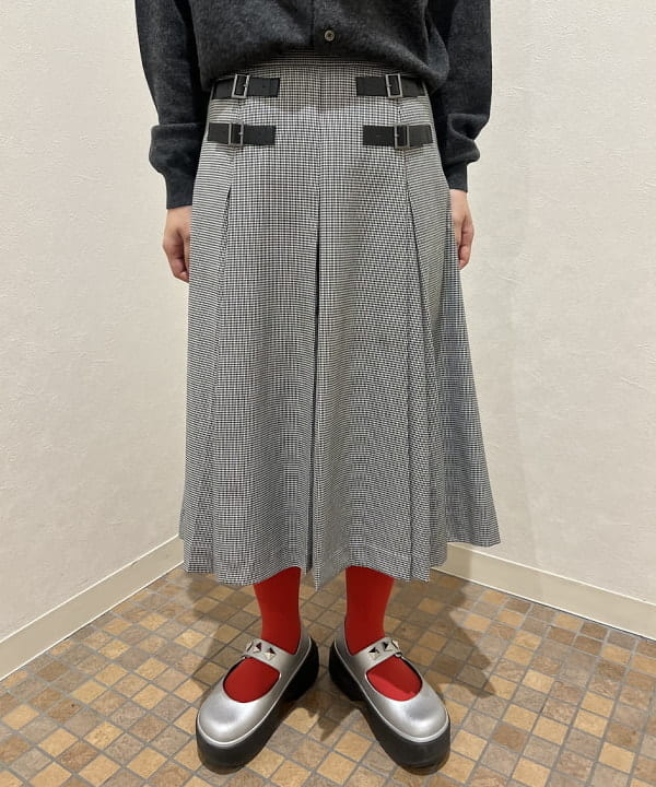 あさひさんの「BEAMS WOMEN｜DANTON / ラムウール クルーネック カーディガン」を使ったコーディネート