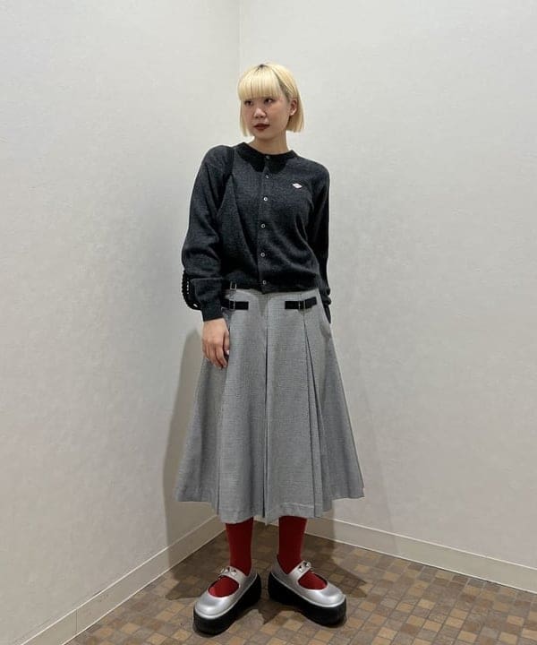 あさひさんの「BEAMS WOMEN｜DANTON / ラムウール クルーネック カーディガン」を使ったコーディネート