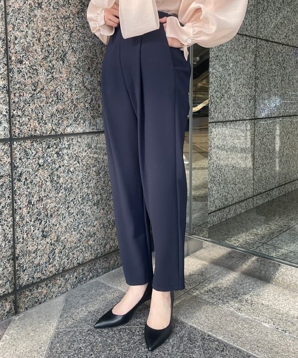 多田 日奈子さんの「BEAMS WOMEN｜フレアー ラグランスリーブ コート」を使ったコーディネート