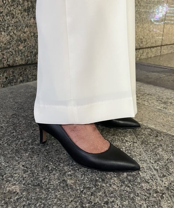 大槻 まひろさんの「BEAMS WOMEN｜ハイウエスト ワイド ストレートパンツ＊」を使ったコーディネート