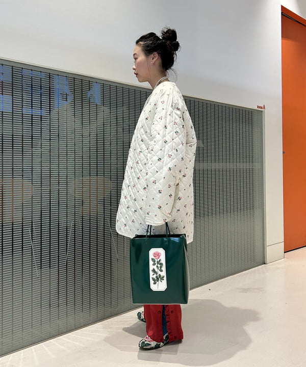 清水 彩乃さんの「BEAMS WOMEN｜ランダム パール ネックレス」を使ったコーディネート