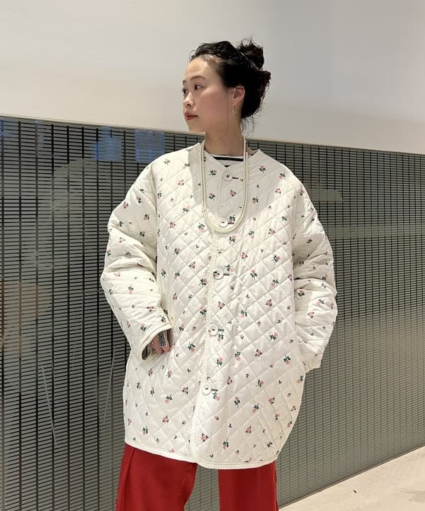 清水 彩乃さんの「BEAMS WOMEN｜ランダム パール ネックレス」を使ったコーディネート