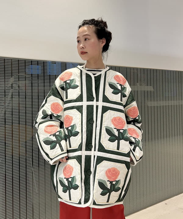 清水 彩乃さんの「BEAMS WOMEN｜ランダム パール ネックレス」を使ったコーディネート