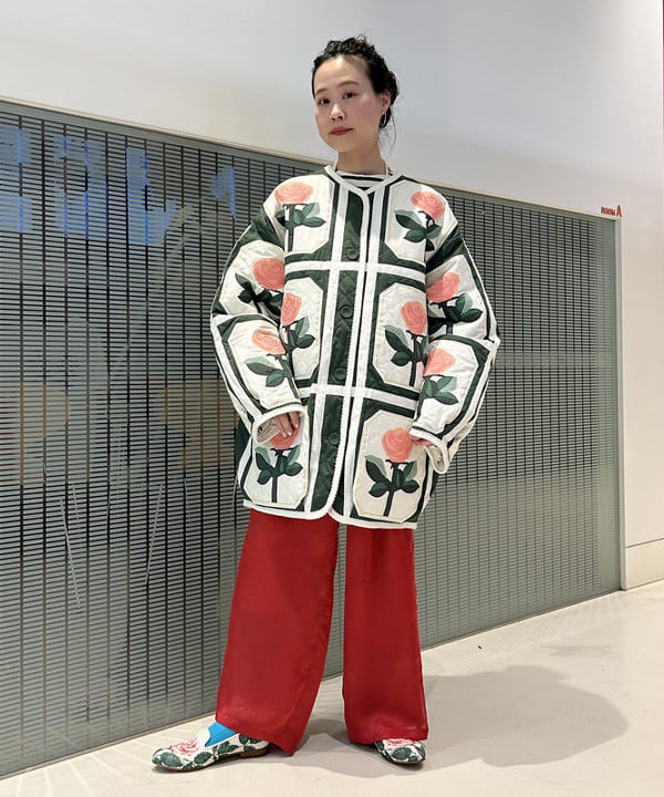 清水 彩乃さんの「BEAMS WOMEN｜ランダム パール ネックレス」を使ったコーディネート