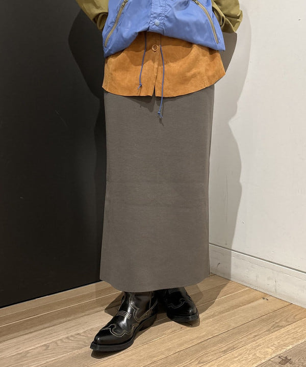 安藤 菜央さんの「BEAMS WOMEN｜GREGORY / 別注 VINTAGE HIP MATE NAVY」を使ったコーディネート