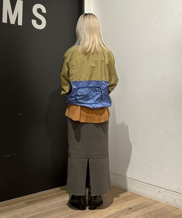 安藤 菜央さんの「BEAMS WOMEN｜GREGORY / 別注 VINTAGE HIP MATE NAVY」を使ったコーディネート