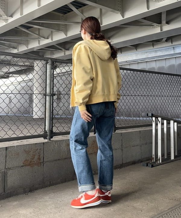 チナツさんの「BEAMS WOMEN｜GREGORY / 別注 VINTAGE HIP MATE NAVY」を使ったコーディネート