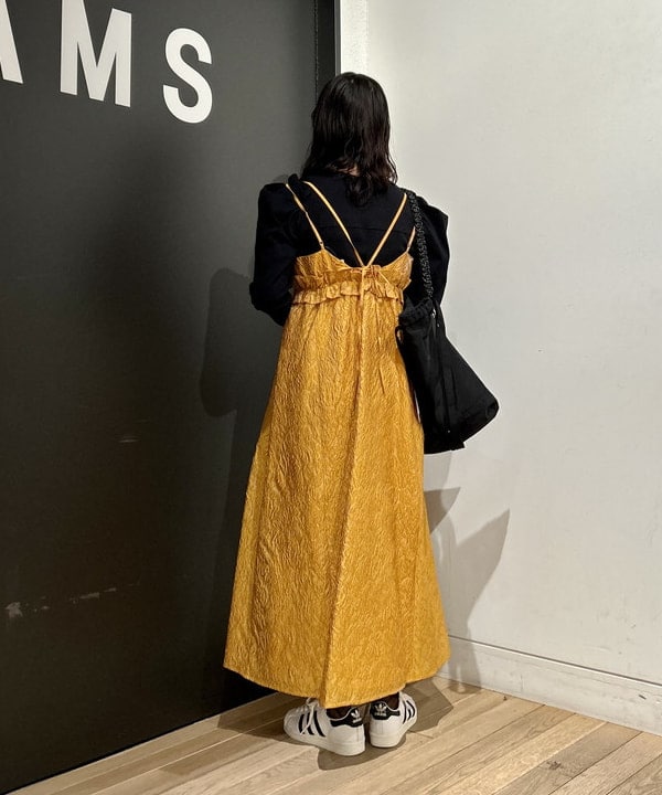 早川 萌子さんの「BEAMS WOMEN｜ｷﾘｶｴｷﾞｬｻﾞｰSV_T」を使ったコーディネート