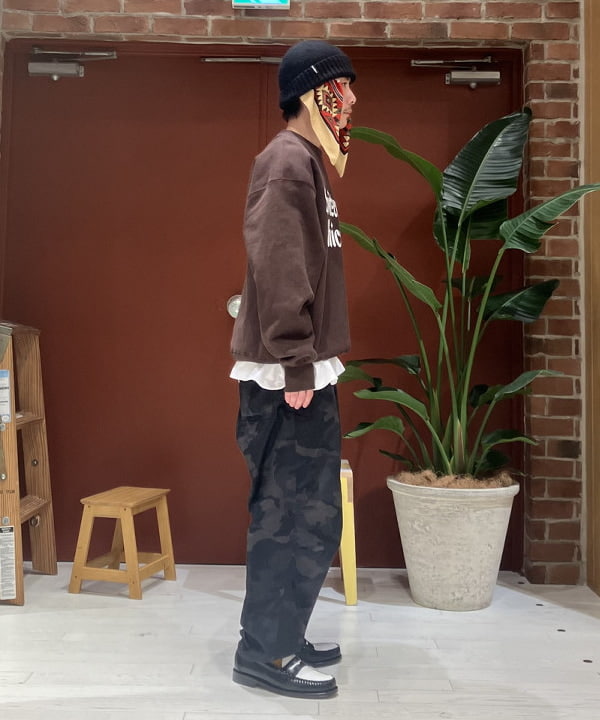 ハルさんの「BEAMS WOMEN｜GRAMICCI / 別注 カモ オーバーパンツ」を使ったコーディネート