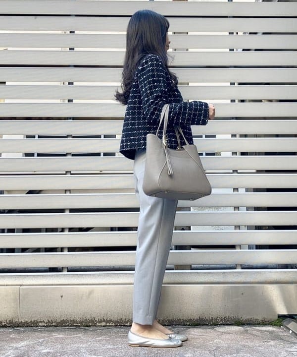 りえさんの「BEAMS WOMEN｜ツイード ノーカラー ジャケット」を使ったコーディネート