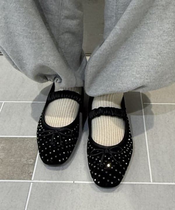 須賀さんの「BEAMS WOMEN｜ハトメフラップ ブルゾン」を使ったコーディネート