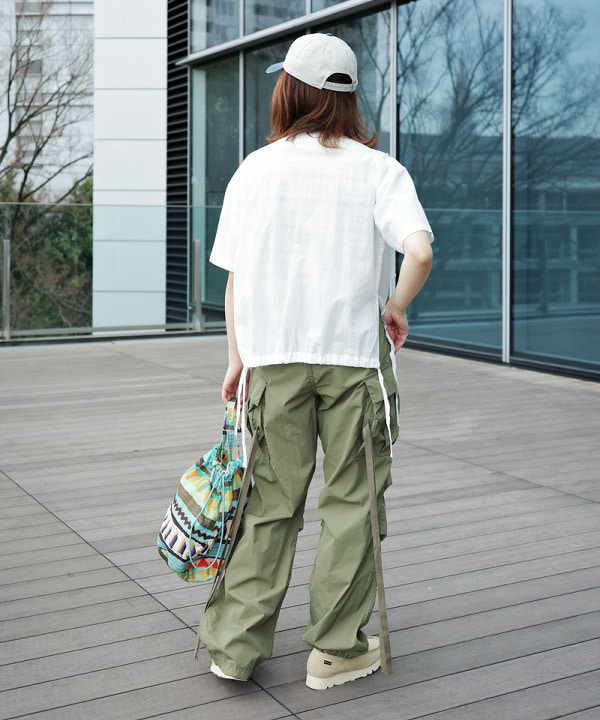 Joさんの「BEAMS WOMEN｜ナイロン ポプリン M-65 パンツ」を使ったコーディネート